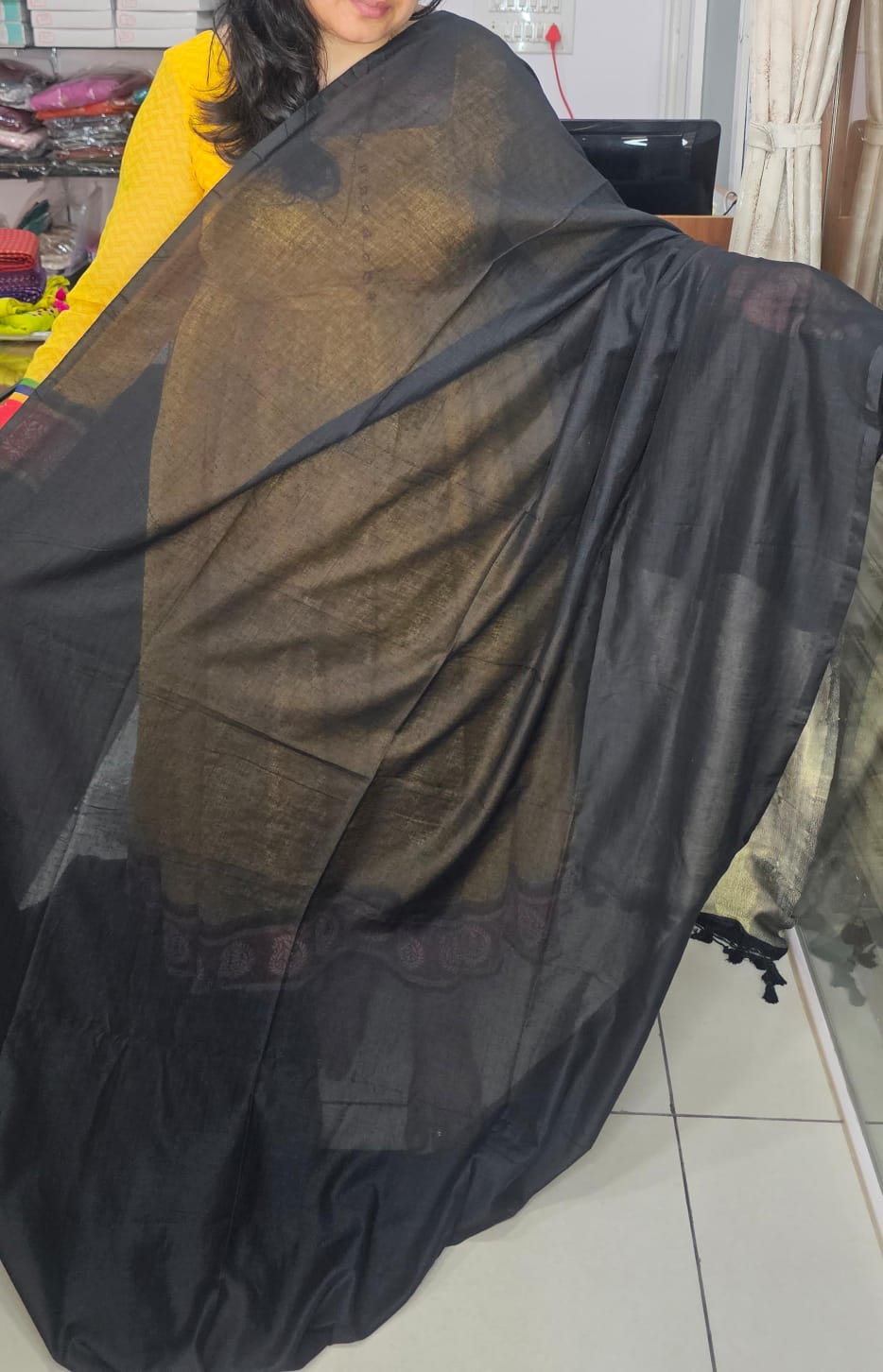 Khadi Plain Zari Pallu Saree Black 01