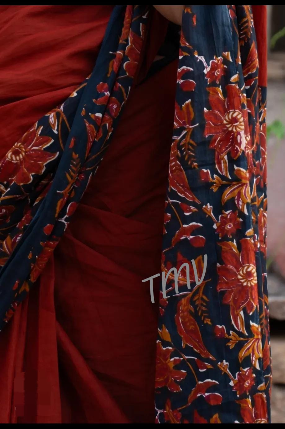 Brick red & black flower design Mul cotton saree