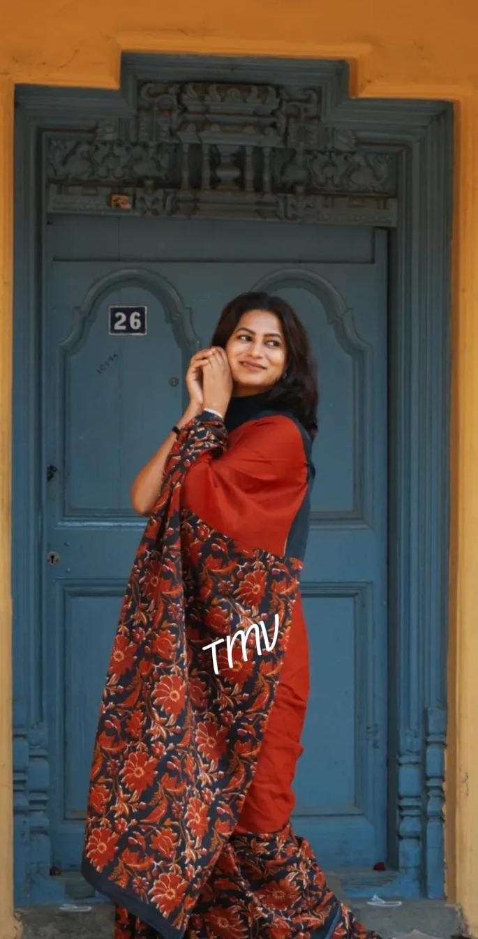 Brick red & black flower design Mul cotton saree