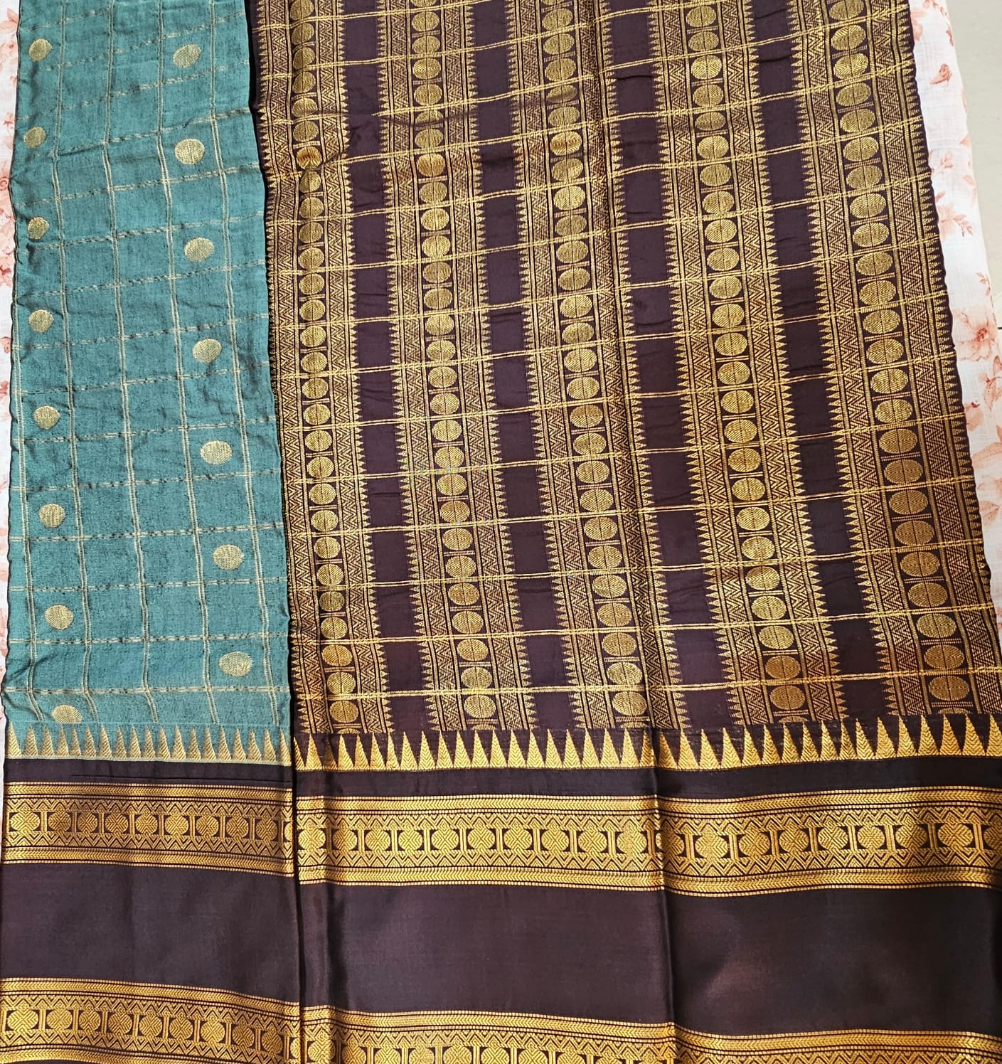 Butta Soft Silk Saree 5 LightColor&Chocolate brown