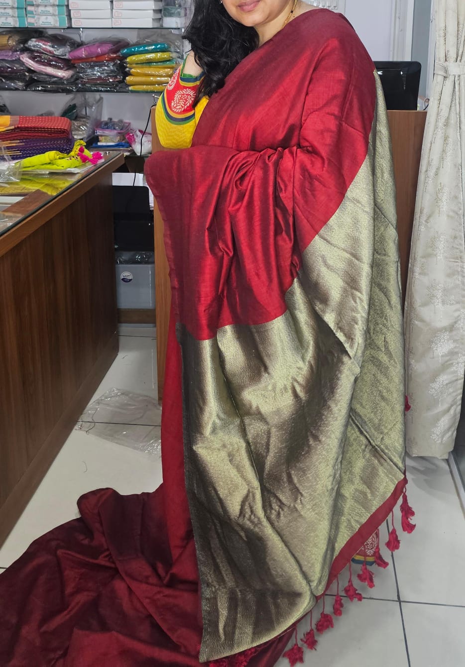 Khadi Plain Zari Pallu Saree Maroon 03