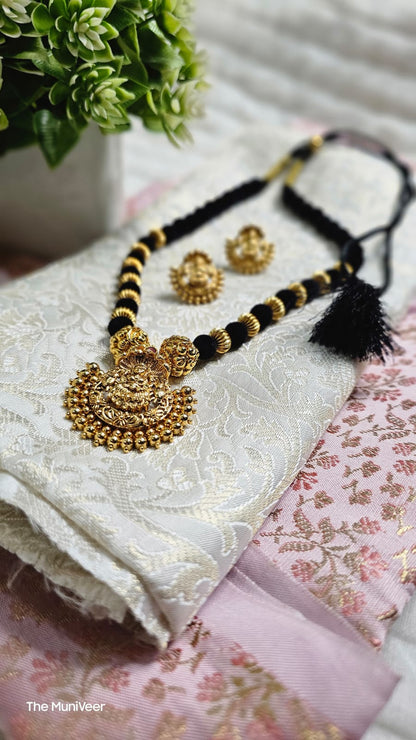 Lakshmi nagaru pendant mala